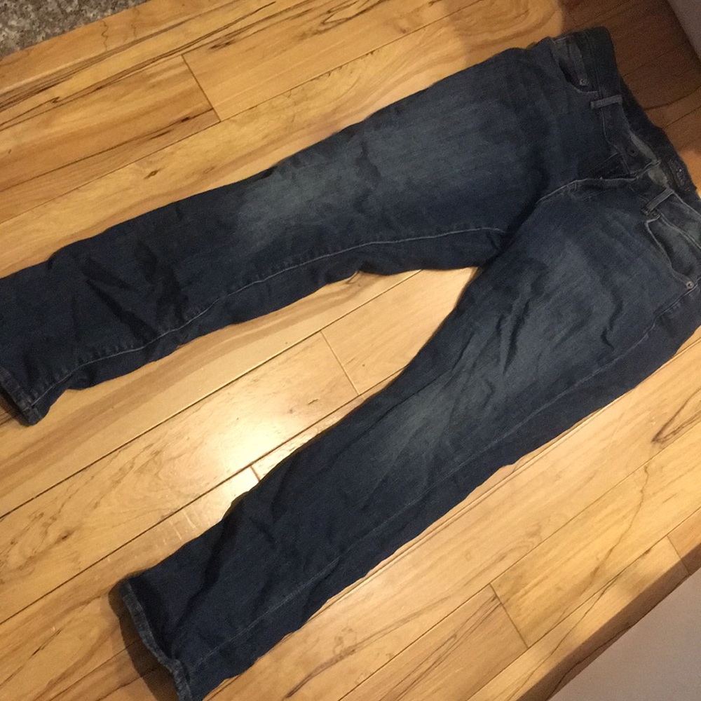 Like new lucky brand jeans